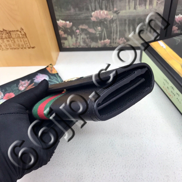グッチ財布 レプリカ内部構造